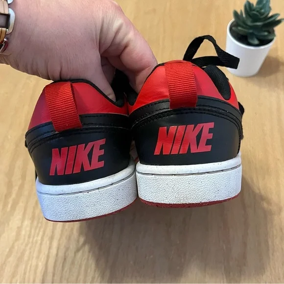 Nike Court Borough Low Recraft in Red and Black size 4 Youth - Picture 6 of 10